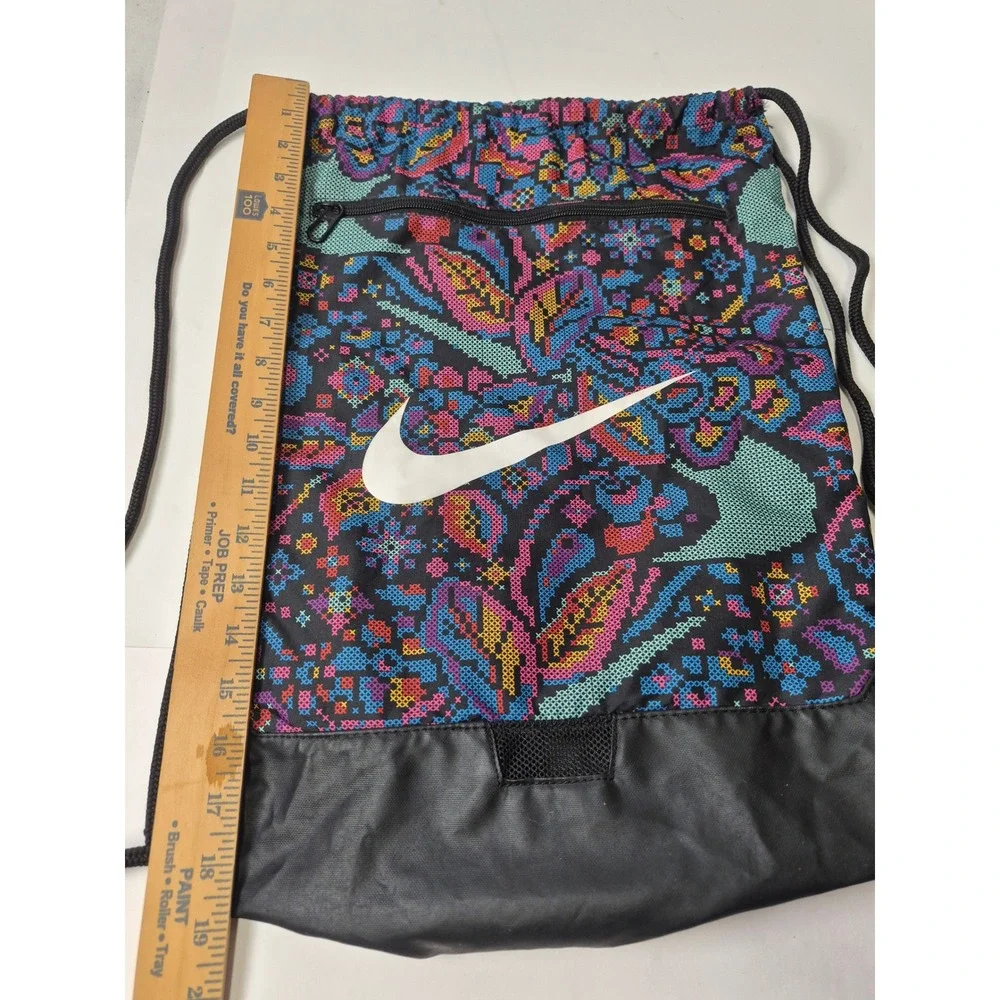 Nike Drawstring Cinch Bag Multi-Color Paisley Floral Print Gym Sackpack Black